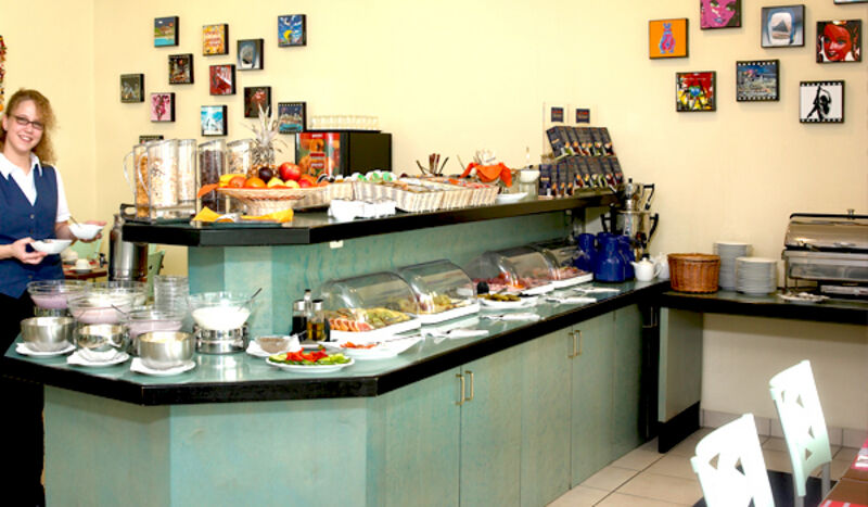 Monopol Centre Hotel 3*