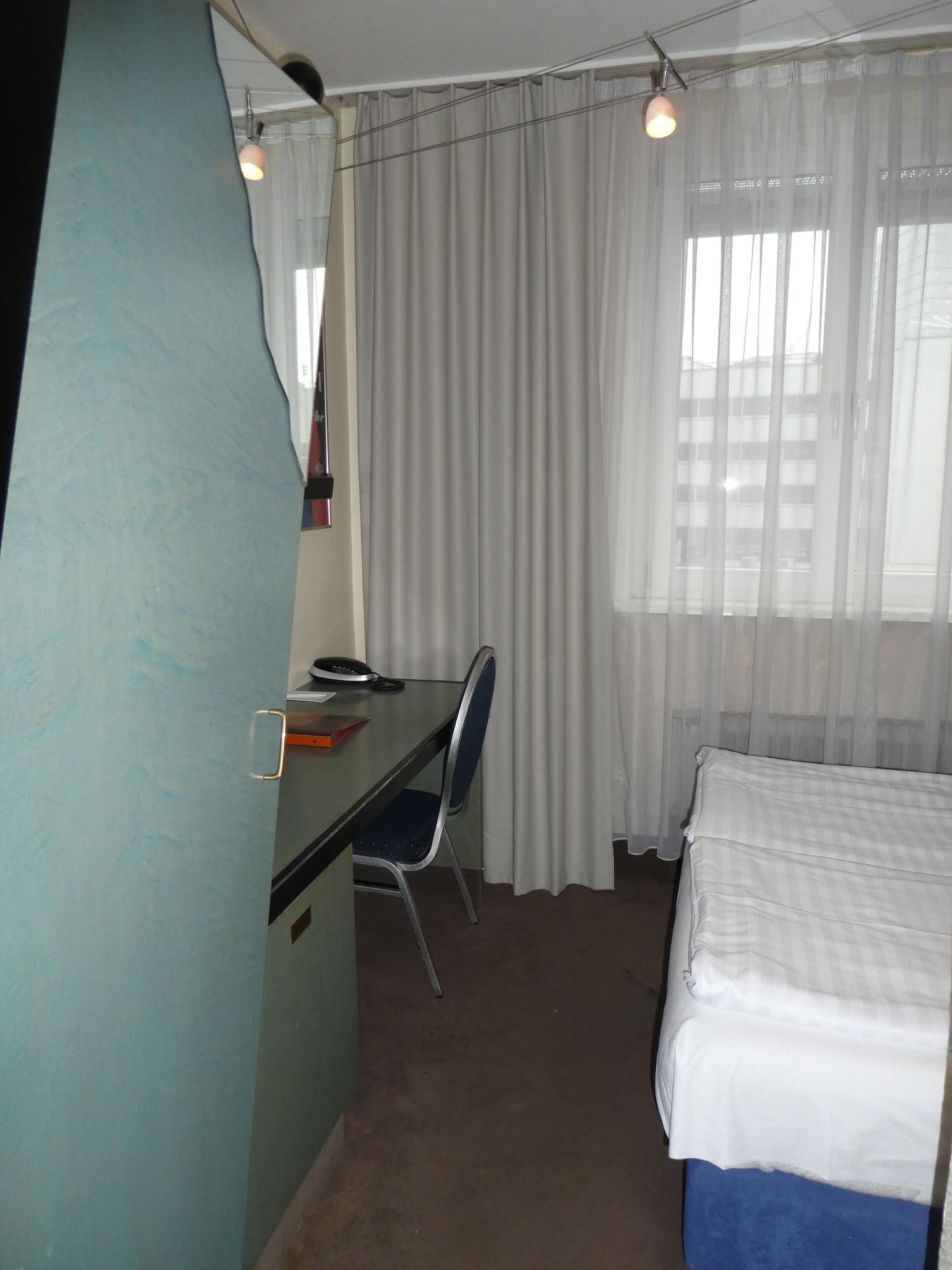 Monopol Düsseldorf